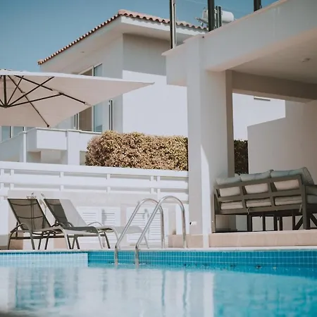 Jupiter Villa *