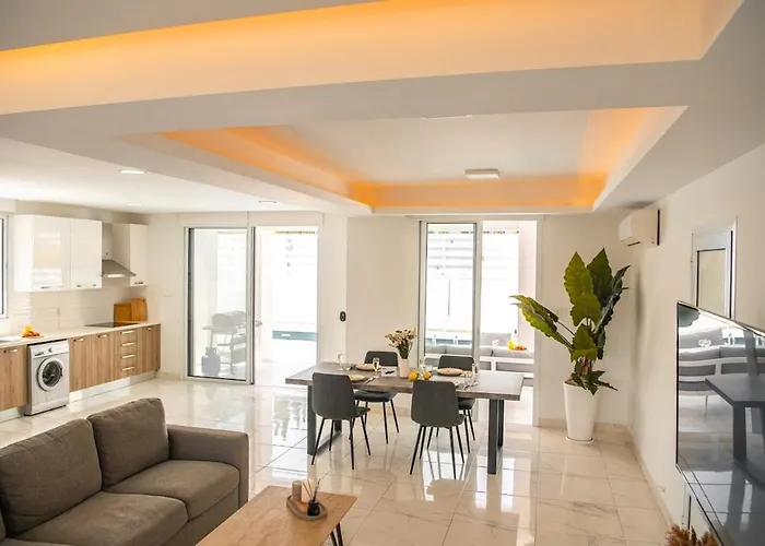 Vila Jupiter Voroklini